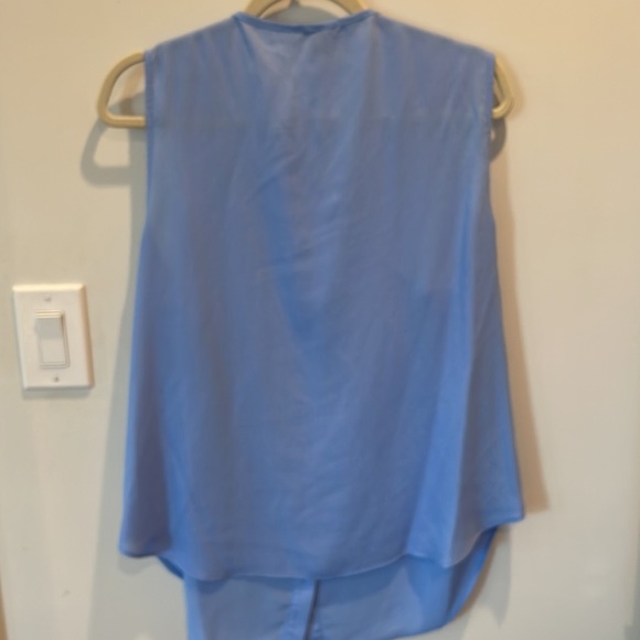 Brand new sleeveless👚 - Picture 5 of 5